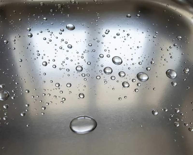 水回りコーティングの撥水イメージ